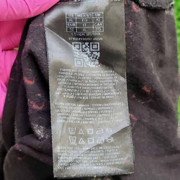 GUESS AOP Shirt Large 21x28 Black - Picture 8 of 11